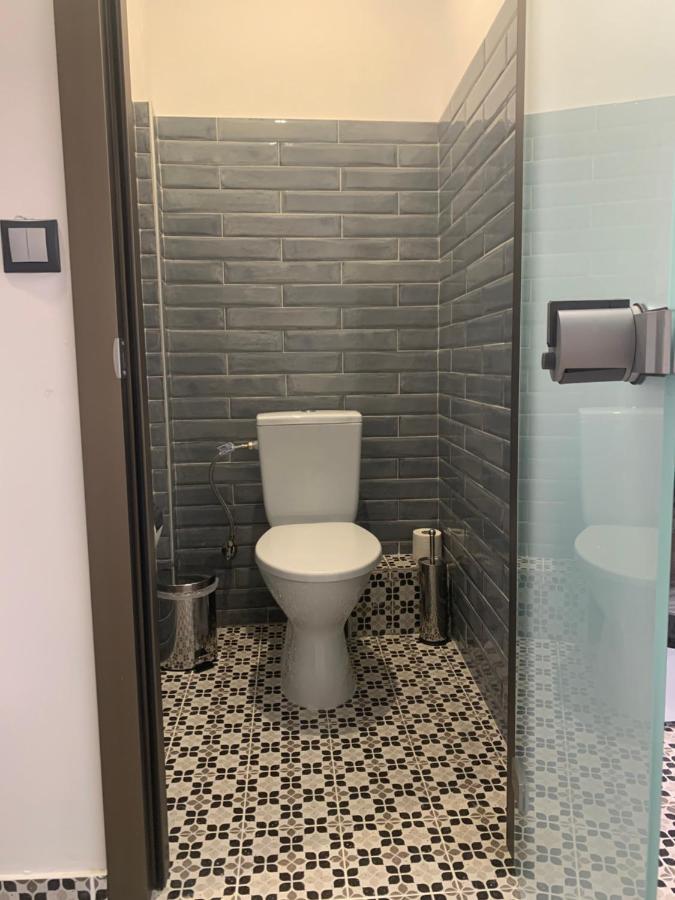 White Bottle Superior Apartments Солун Екстериор снимка