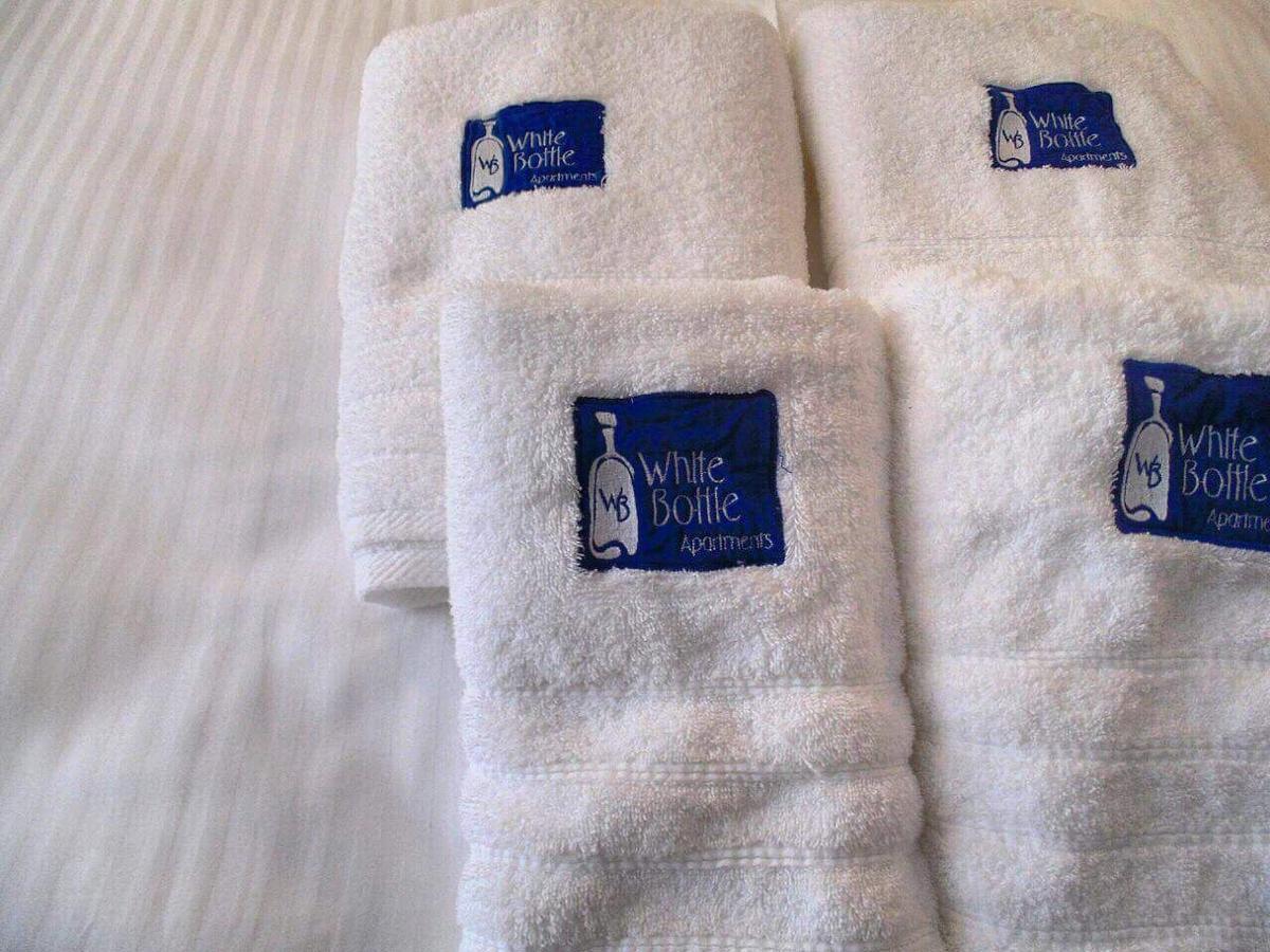 White Bottle Superior Apartments Солун Екстериор снимка