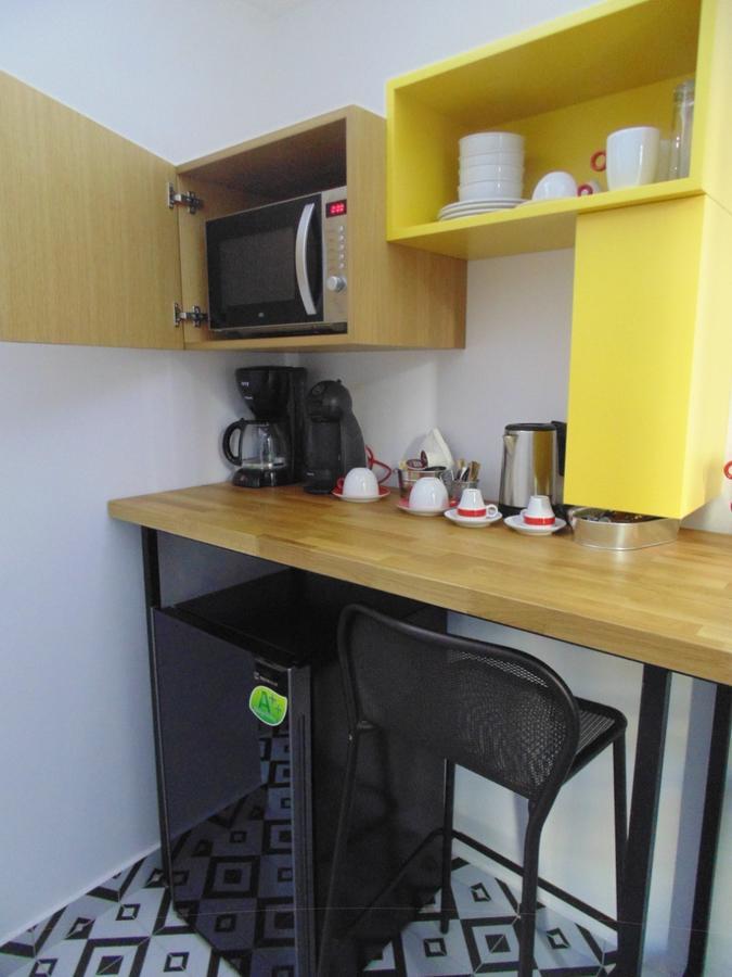 White Bottle Superior Apartments Солун Екстериор снимка