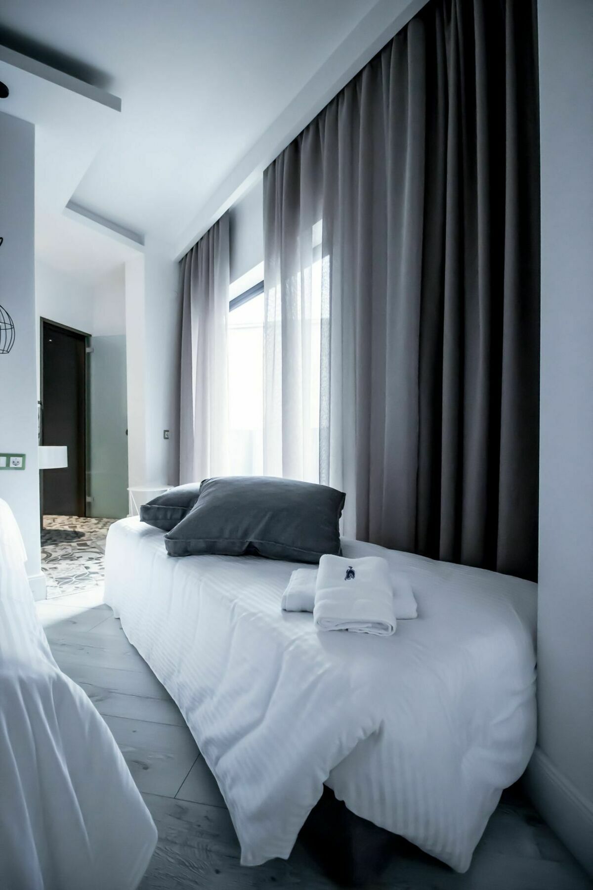 White Bottle Superior Apartments Солун Екстериор снимка